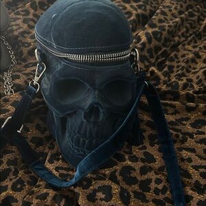 KILLSTAR GRAVE DIGGER SKULL HANDBAG, BLUE VELVET